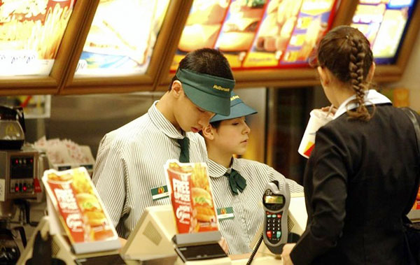 Việc làm thêm phù hợp với sinh viên